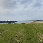 Aqui Mismo En Playa De Garaje *