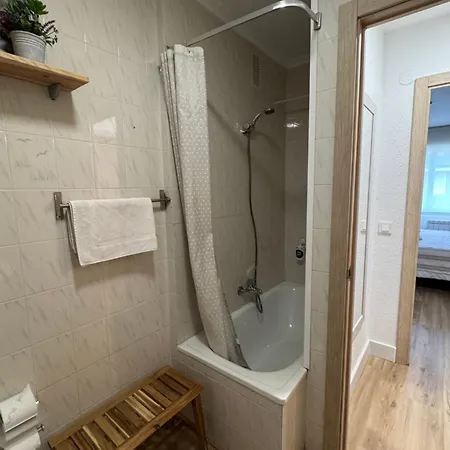 Apartamento Aqui Mismo En Playa De Garaje Somo
