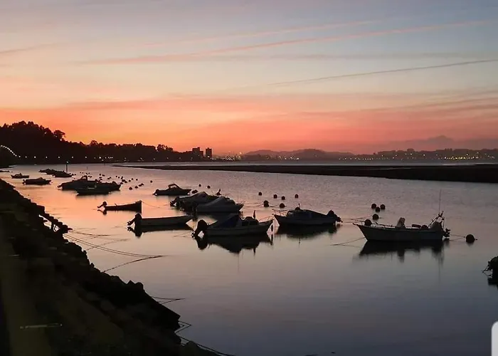 Aqui Mismo En Playa De Garaje * Somo