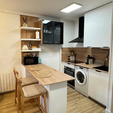 Aqui Mismo En Playa De Garaje ソモ